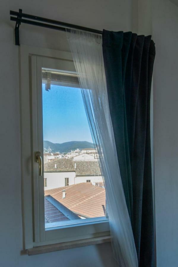 Appartamento Il Nido Terni Esterno foto